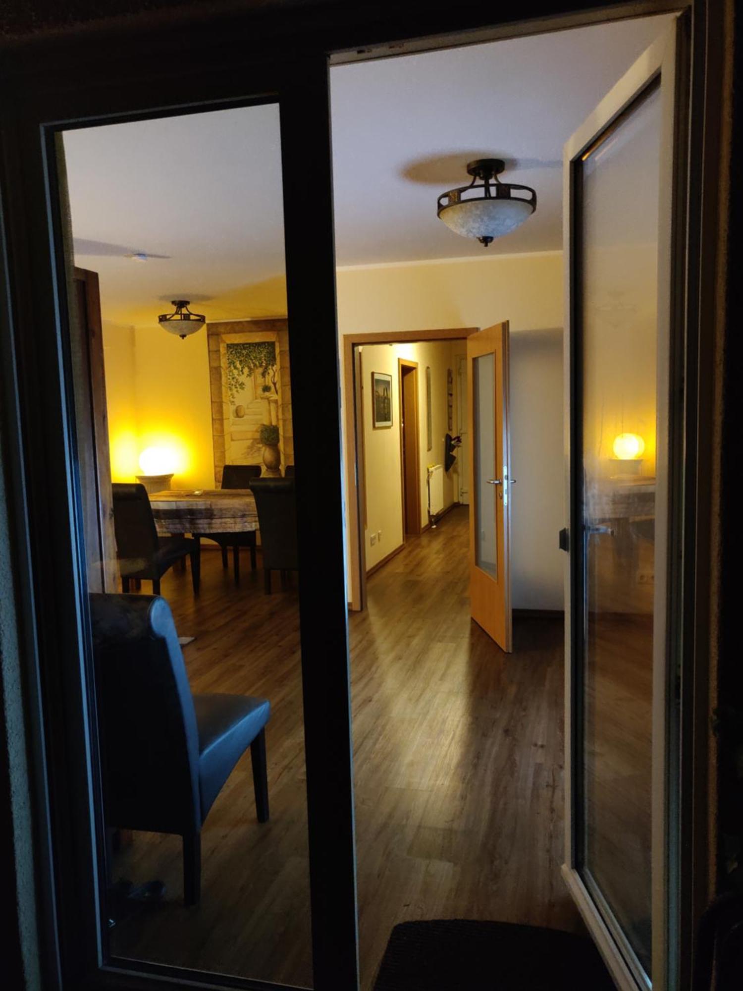 Modern Townhouse, Quiet And Close To The Centre. Vakantiehuis